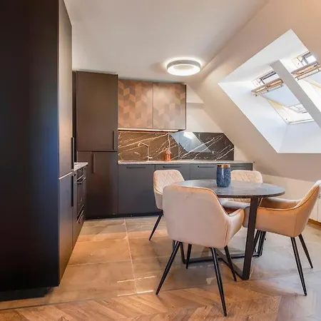 20% Discount! 2 Bedroom Vitosha View *