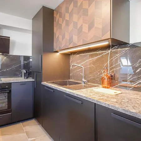 20% Discount! 2 Bedroom Vitosha View