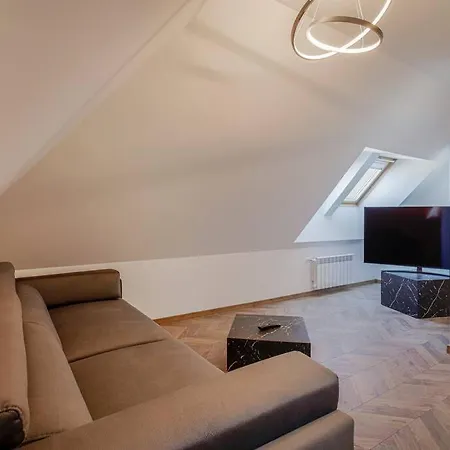 20% Discount! 2 Bedroom Vitosha View *