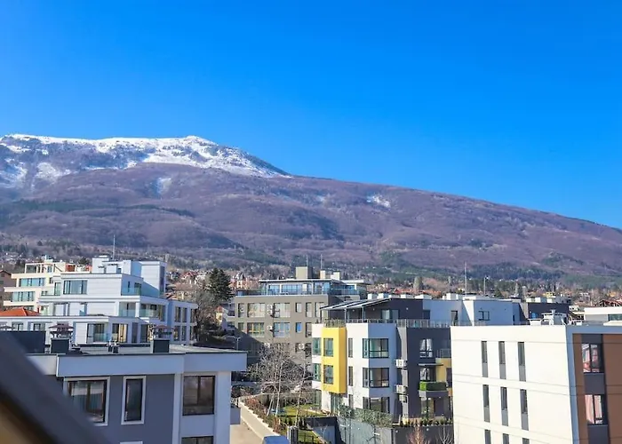 20% Discount! 2 Bedroom Vitosha View Appartamento Sofia