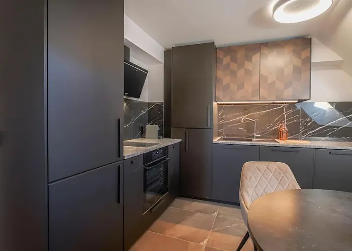 20% Discount! 2 Bedroom Vitosha View アパート *