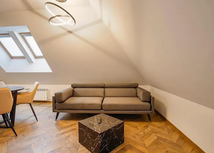 Appartamento 20% Discount! 2 Bedroom Vitosha View Sofia